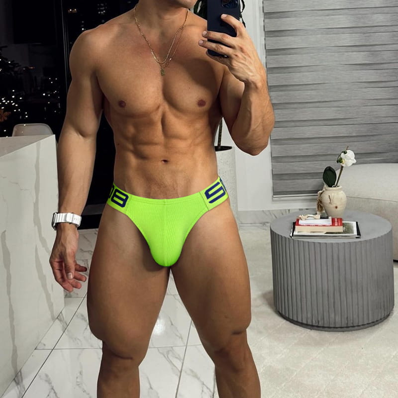 Men's Sporty Low-Rise Cotton Fitness Briefs